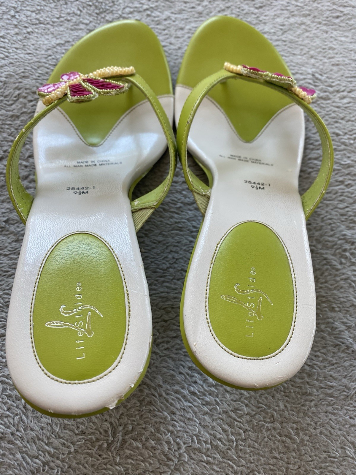 Life Stride Beaded Y2K VTG Size 9.5 Like Green Fuschia Sequins Thong Sandal
