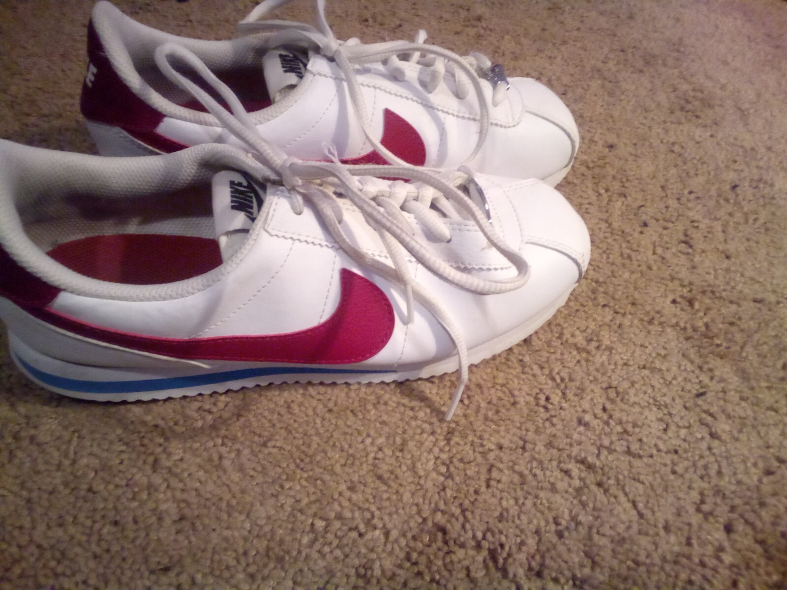 Size 7 – Nike Classic Cortez White Red