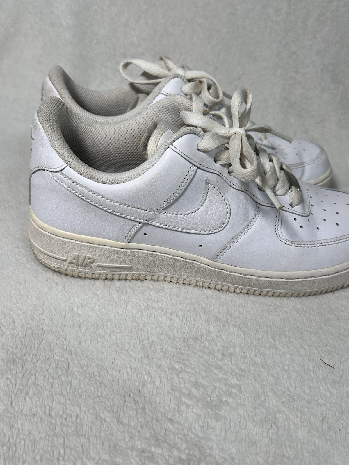 Nike Air Force 1 ’07 Shoes Womens Size 8 White Leather Cushioned DD8959-100