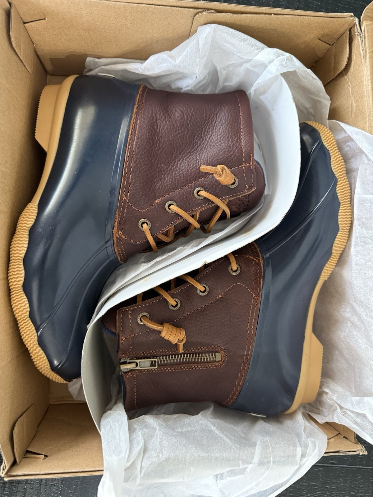 Sperry Women’s Boot Size 8 Saltwater Tan/Navy Brand New In Box