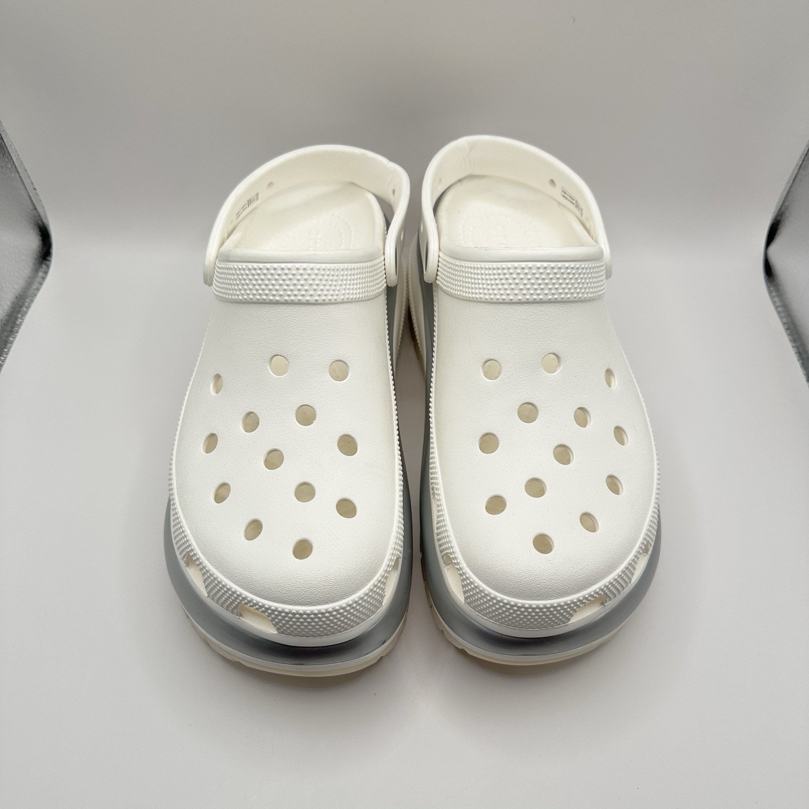 Crocs Mega Crush Metallic Clogs White Silver W10
