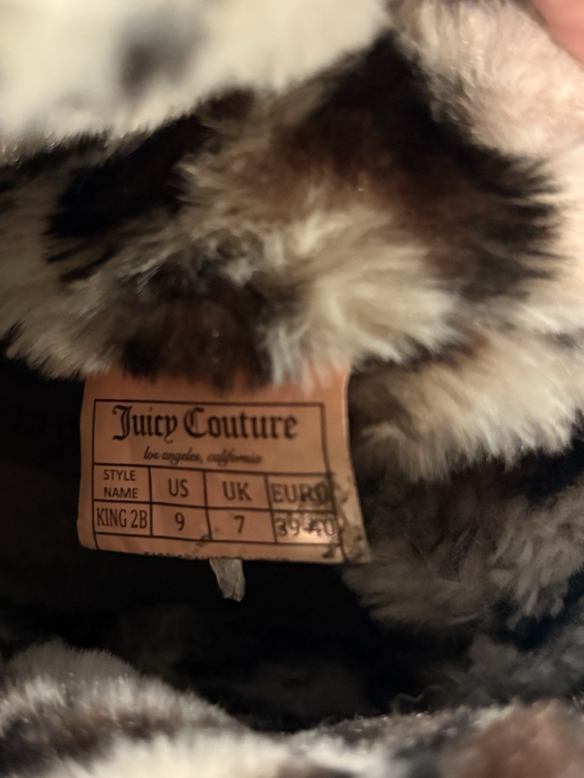Juicy Couture King 2B Beige Suede Ankle Bootie Faux Fur Lined Bow Slip On 9