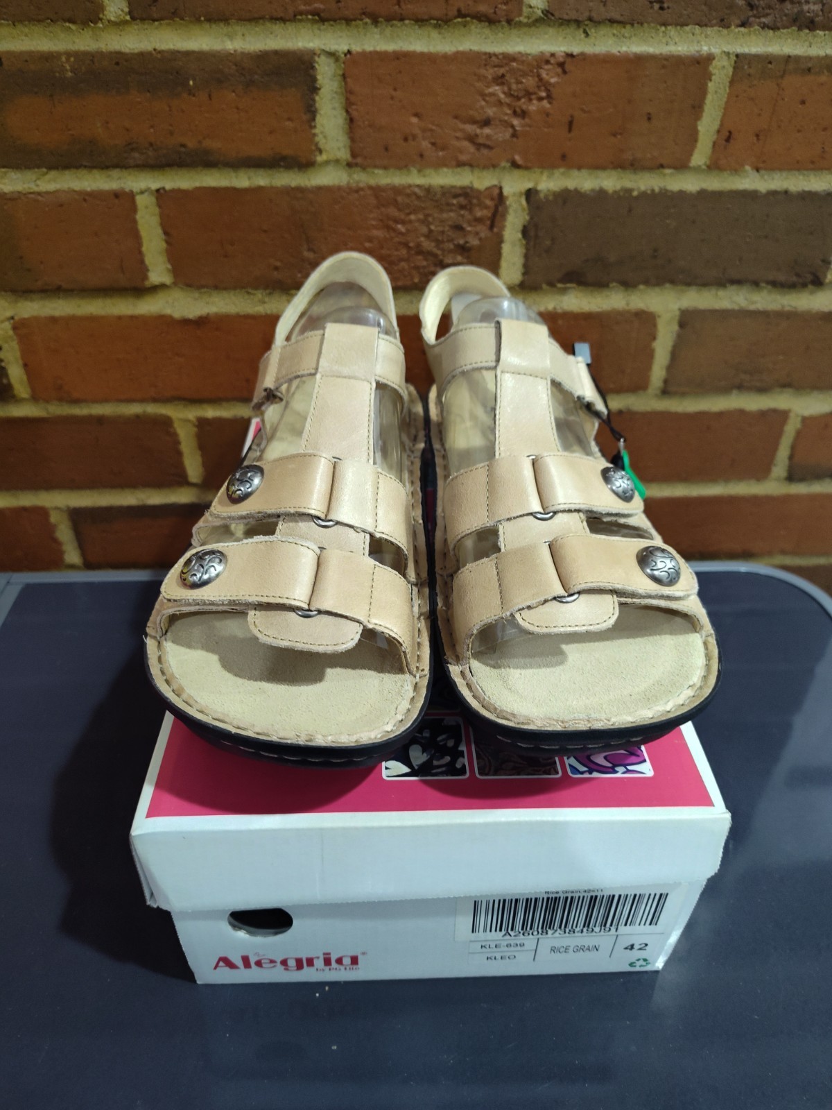 Alegria Women’s Sandals Size 42(11-11.5) Color: Rice Grain