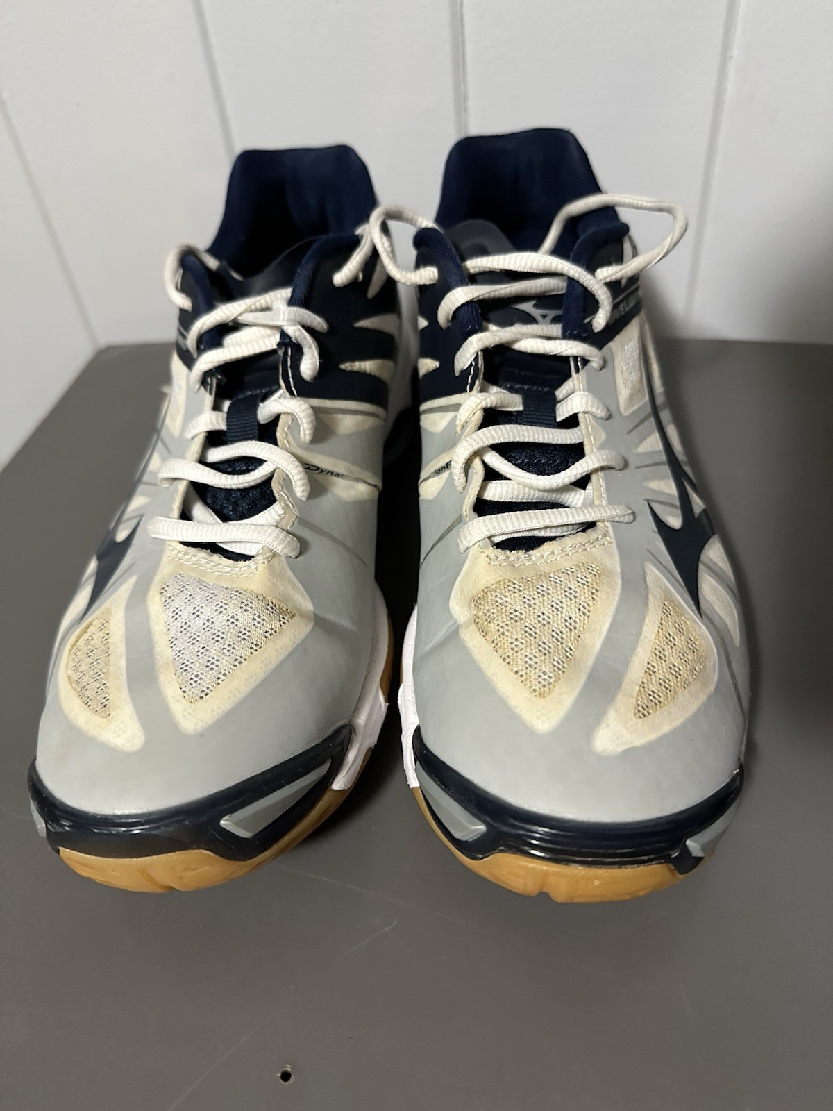 Mizuno Wave Lightning Blue Black & Gray Lace-Up Style Women’s Size W9.5 Shoes