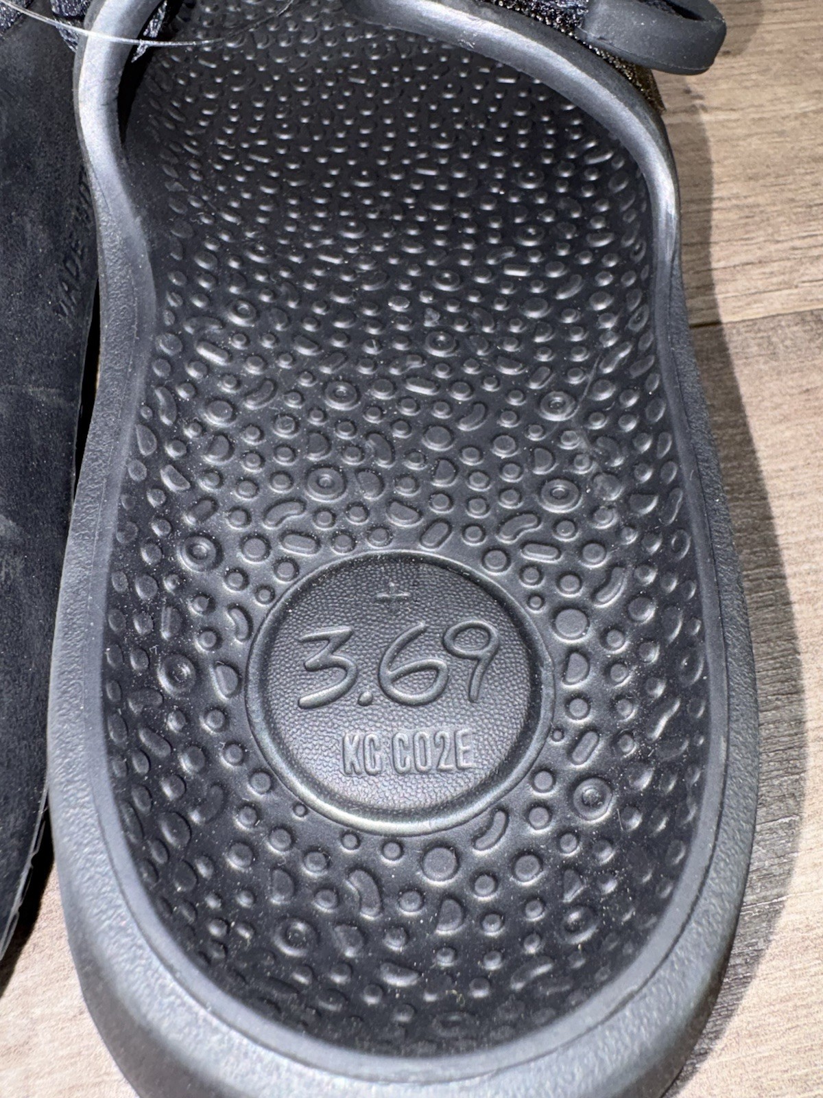 Allbirds Unisex Sugar Sliders Slide Sandals Black Eco Friendly Size W 6 M 4