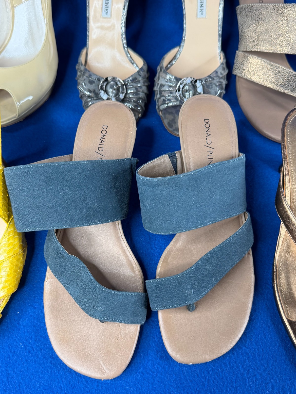 SIZE 8-8 1/2 LOT OF 8 PAIRS OF WOMENS SHOES INCLUDING DIOR & OTHER BRANDS