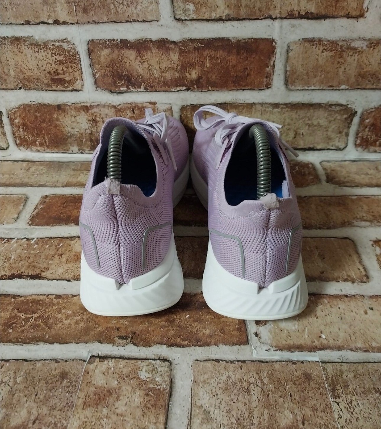flux adapt runner- size 6.5 – womens – purple – barely worn