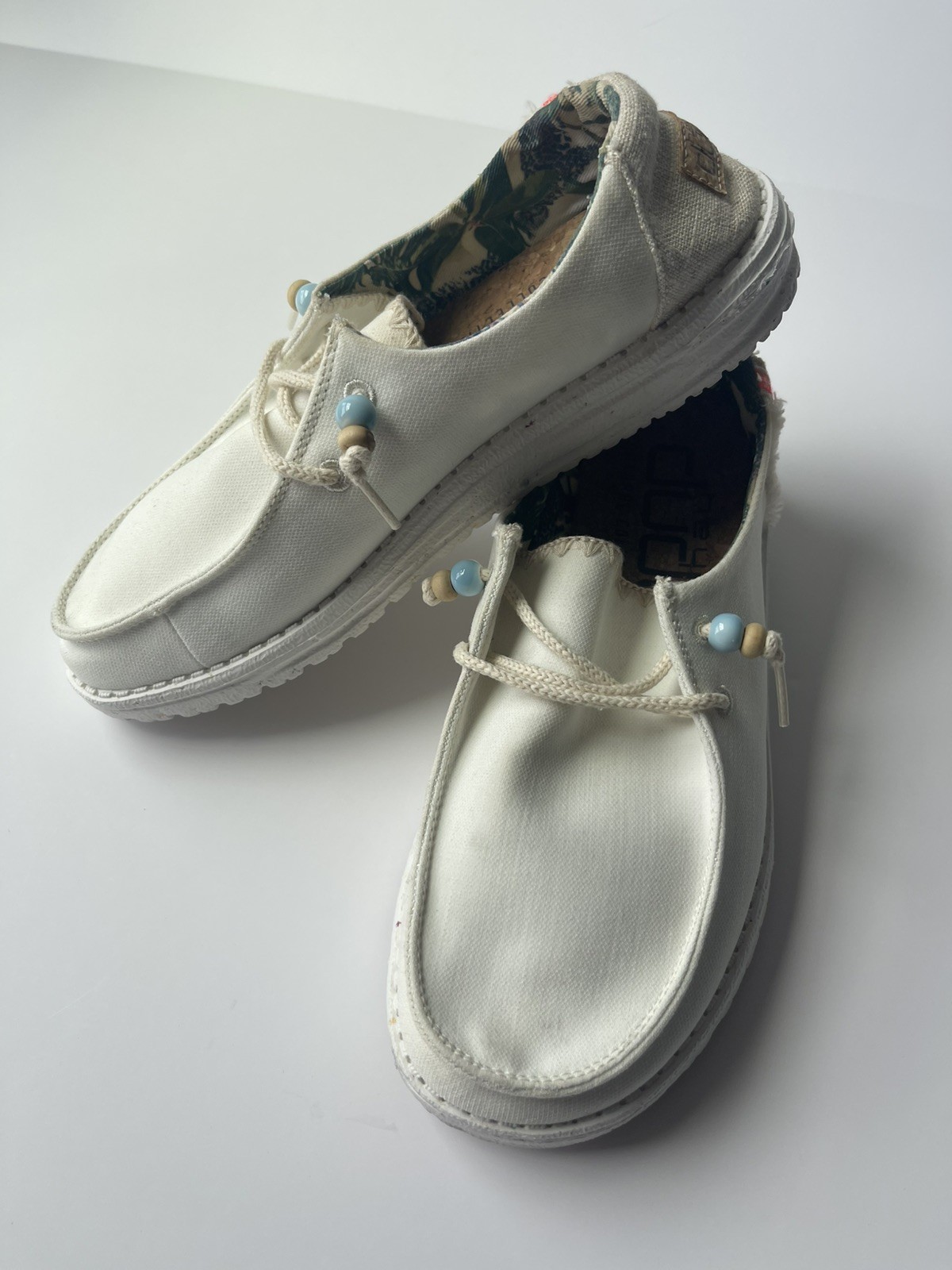 Hey Dude Shoes Women’s 8 Wendy Natural Salt Slip On Casual Cork Fringe