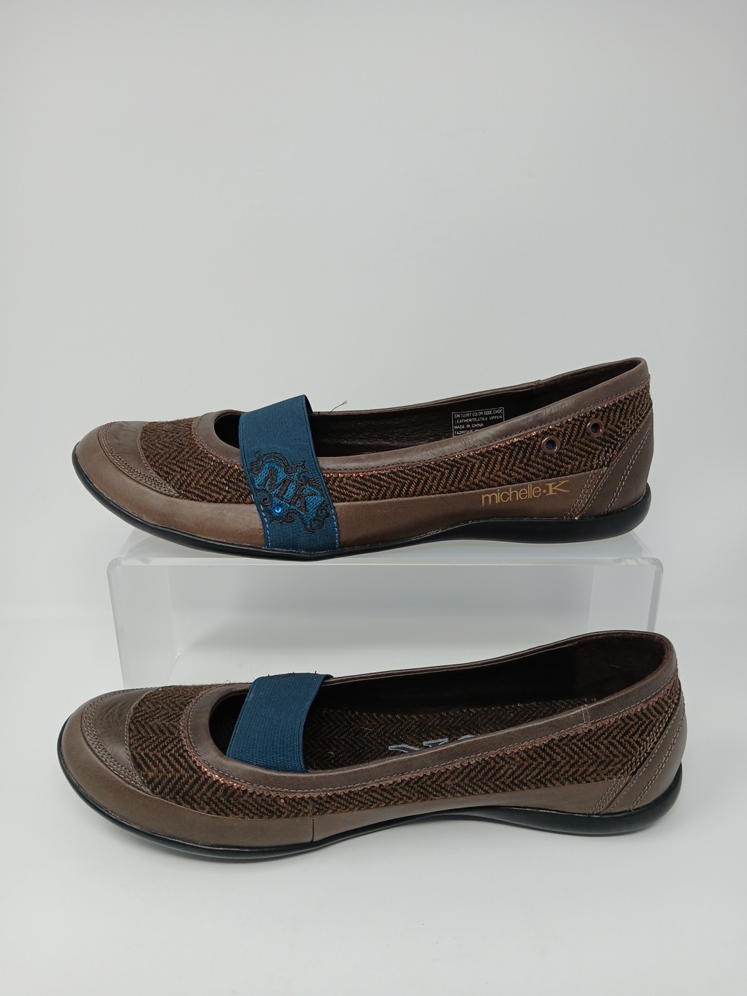 Michelle . K Skechers Designed by Michelle Kelchak Y2K Women’s Sz 8 Flat Shoes
