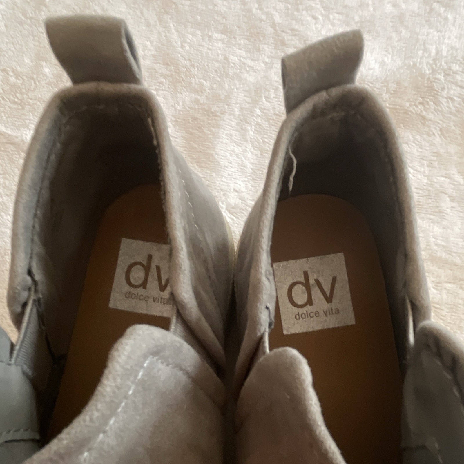 Dolce Vita Women’s Gray Leather Slip-On Ankle Booties Round Toe Size 6