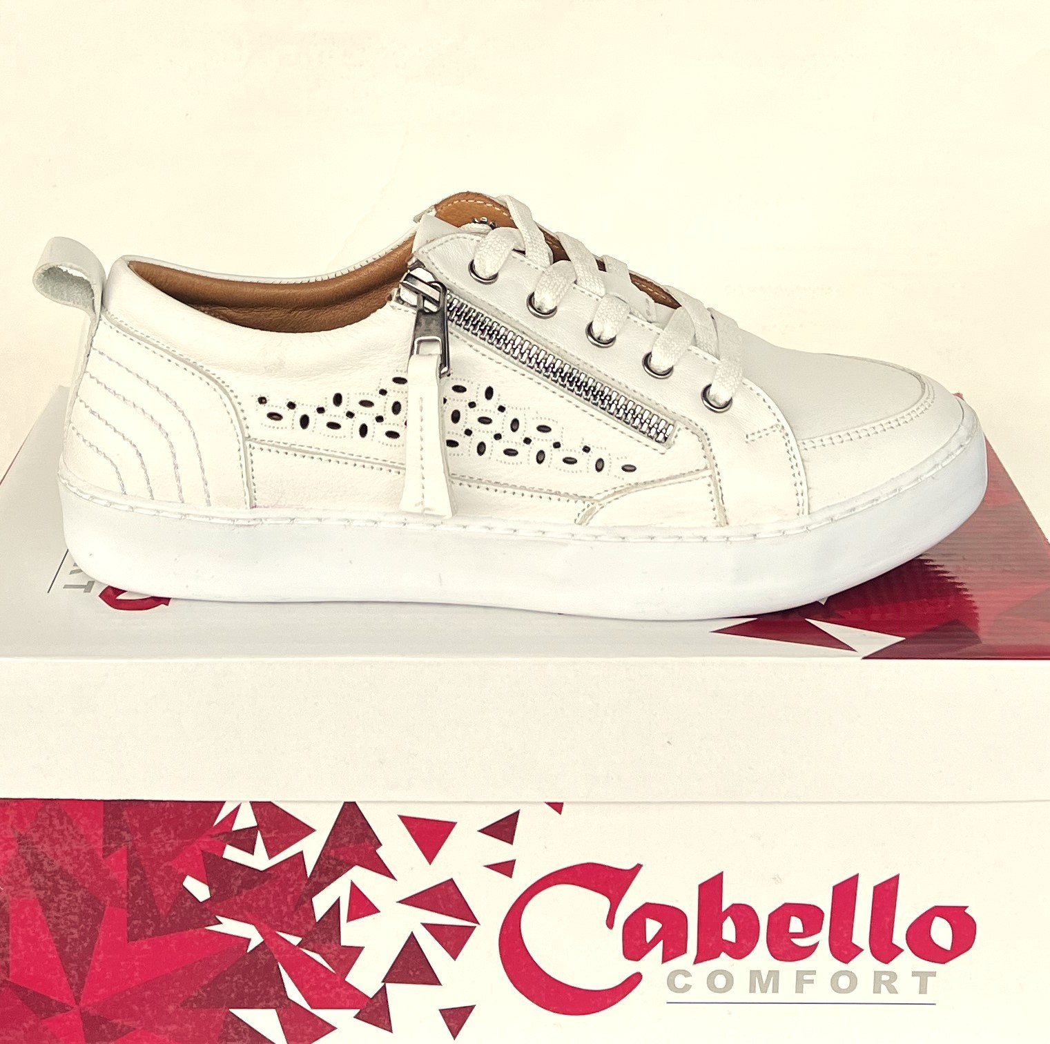 Cabello Shoes Bella Leather Comfort Lace Up Zip Sneakers Cabello Bella White