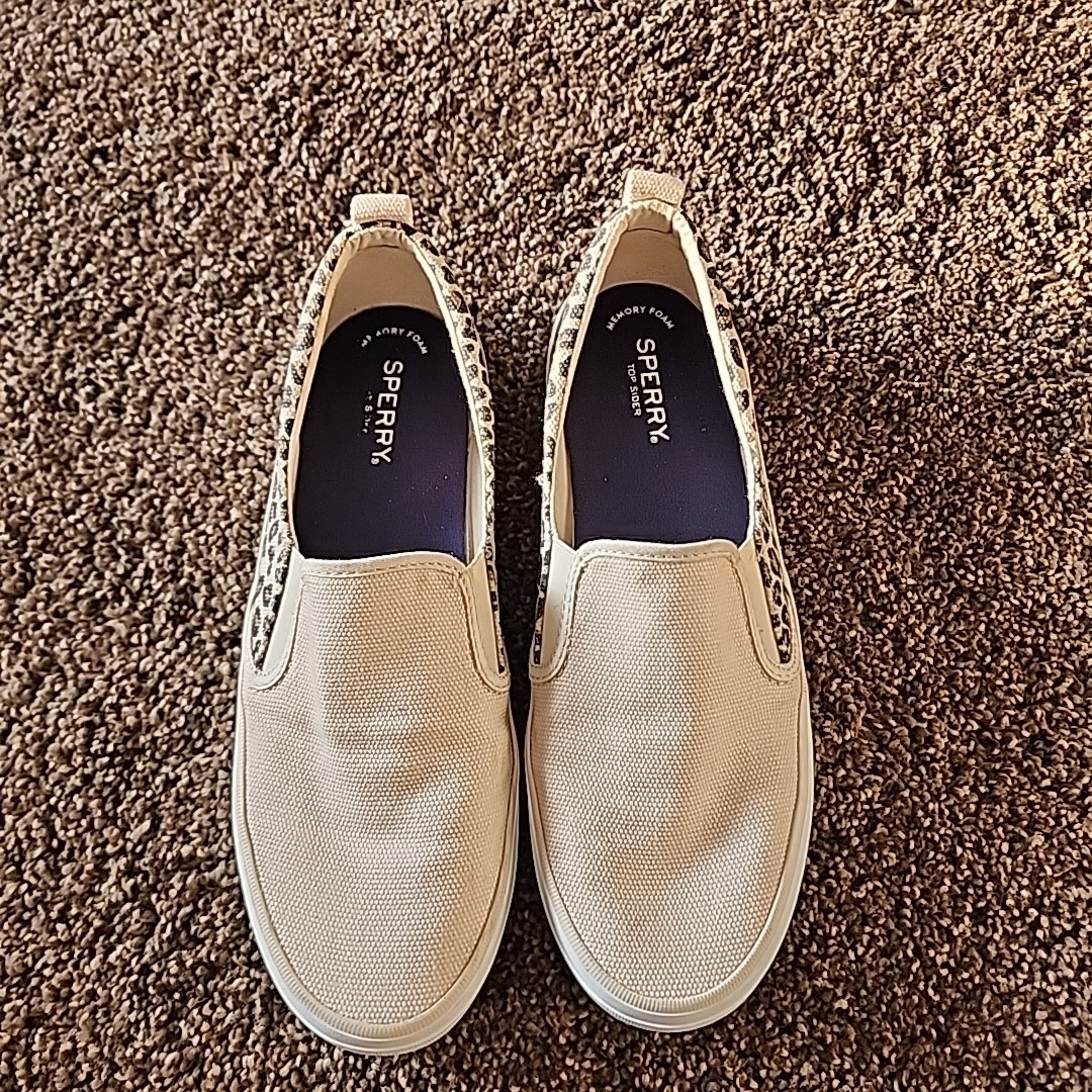 Sperry Pier Wave High Slip On Animal Sneakers Womens Sz 10