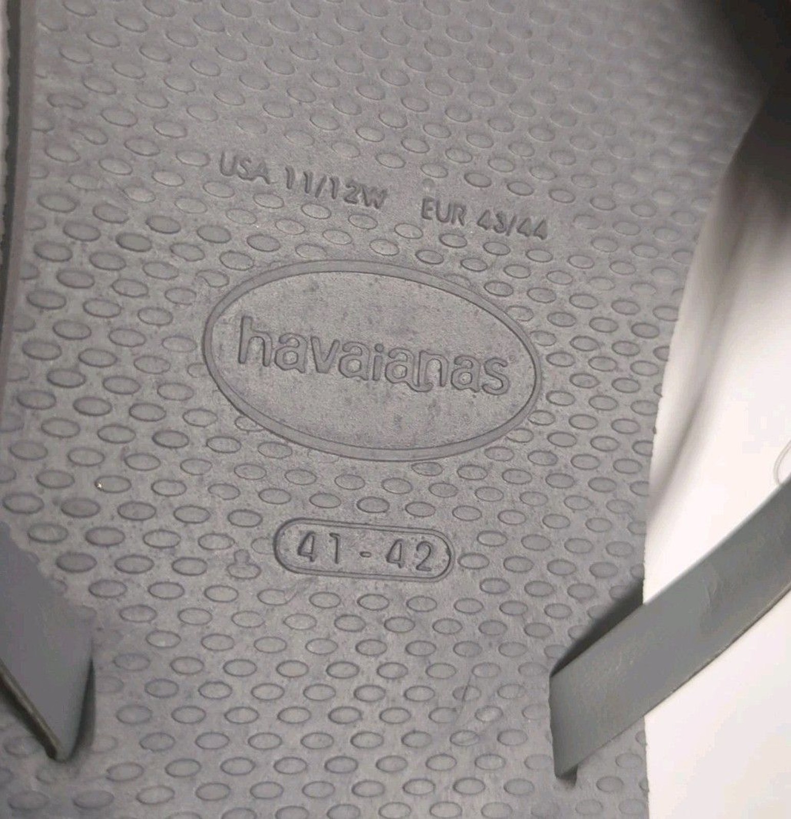 NEW Havaianas Flip Flops Sandals 41-42 Gray Steel Metallic Graphite Women 11 $42