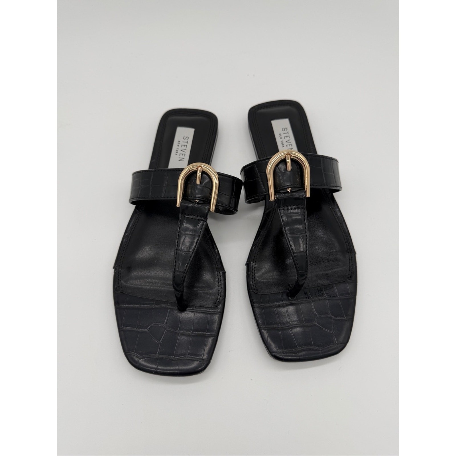 Steven New York Pava Sandals Black Croc Embossed Thong Gold NWOB – US 8