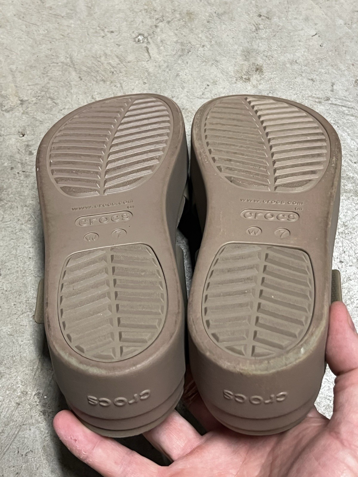 Crocs LiteRide Brooklyn Buckle Low Wedge platform Latte / Mushroom sandals sz. 7