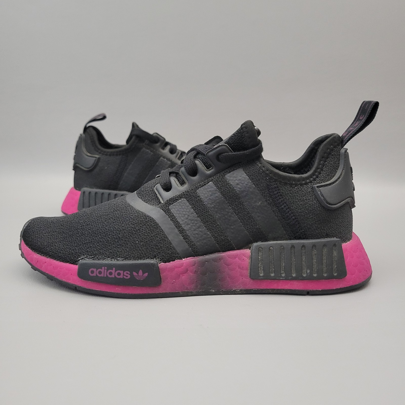 Adidas NMD_R1 Black Power Berry Running Gym Sneakers Womens Size 6.5
