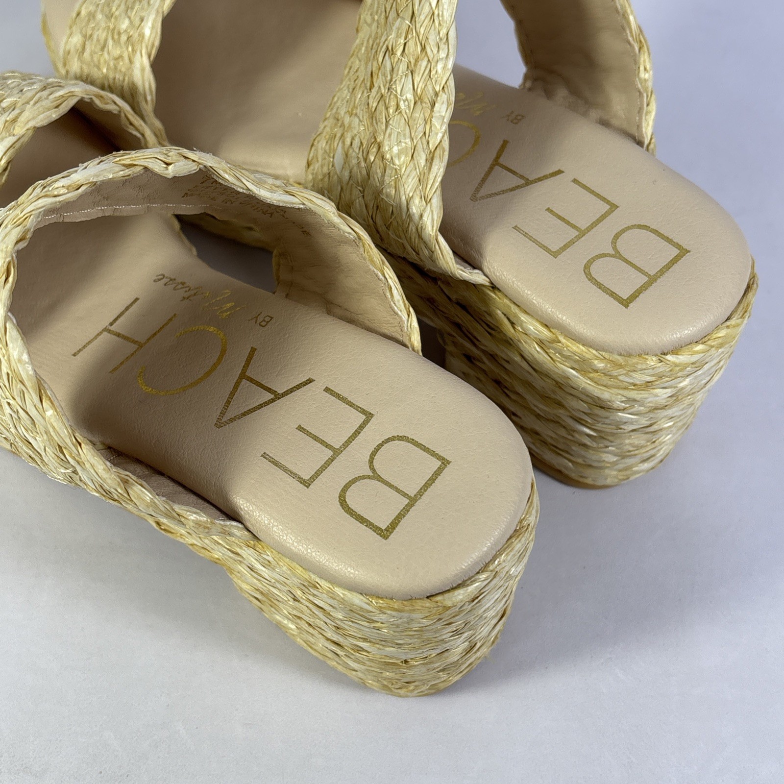Beach By Matisse Sandal Women’s 7M Slide Platform Heel Raffia CLEAN