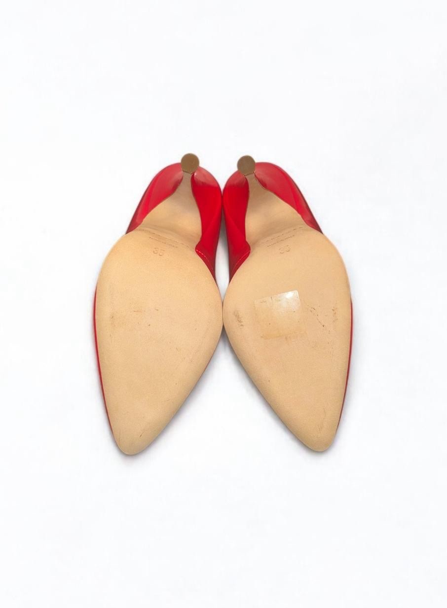 NWT Brian Atwood heels, IT 35