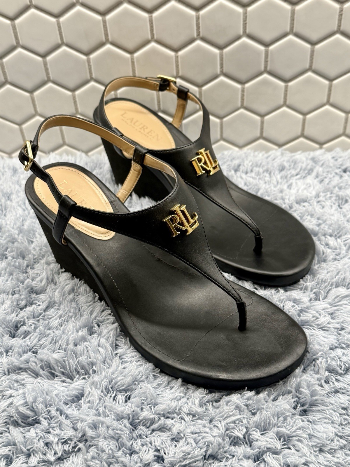 Ralph Lauren Woman’s Black Jeannie 3 Inch Heel Wedge Thong Sandal – Size 8.5