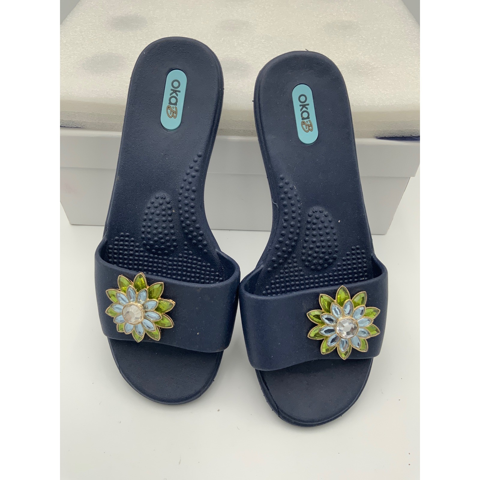 Oka-B Womens Navy Blue Jeweled Flower Slide Sandals Size S Made in USA