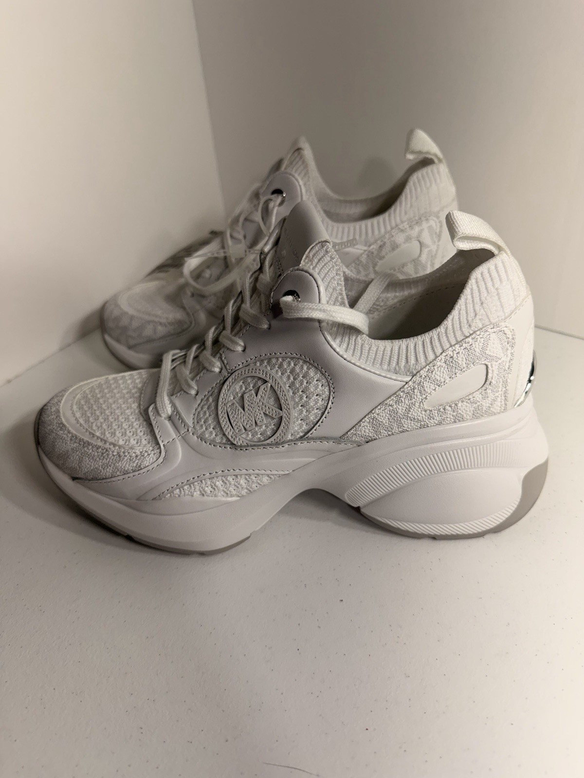 Michael Kors Zuma Knit Trainer Size 7 White MK Logo