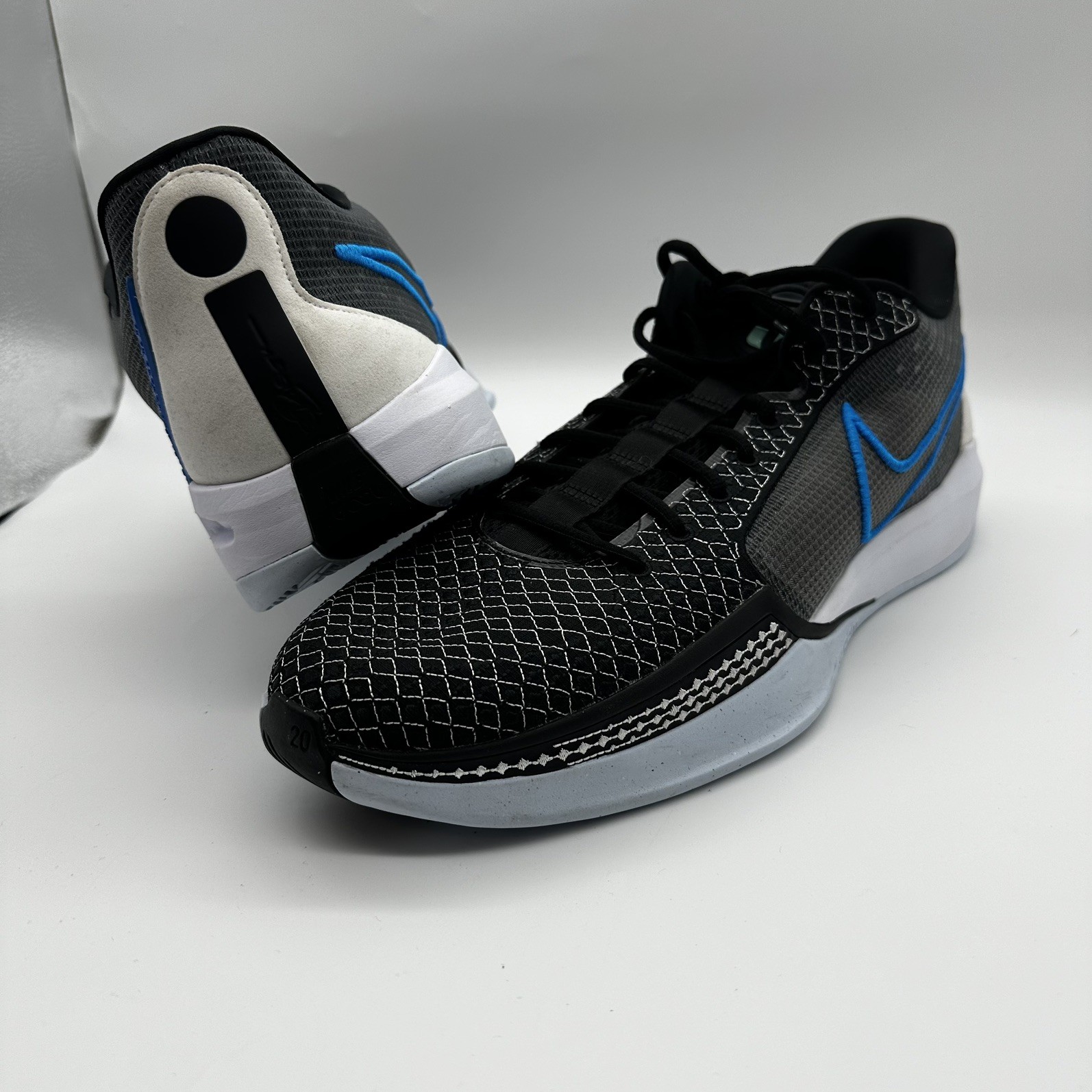 Nike Sabrina 1 Family Bonds Basketball Sneakers Black Blue FQ3381-001 size 19.5
