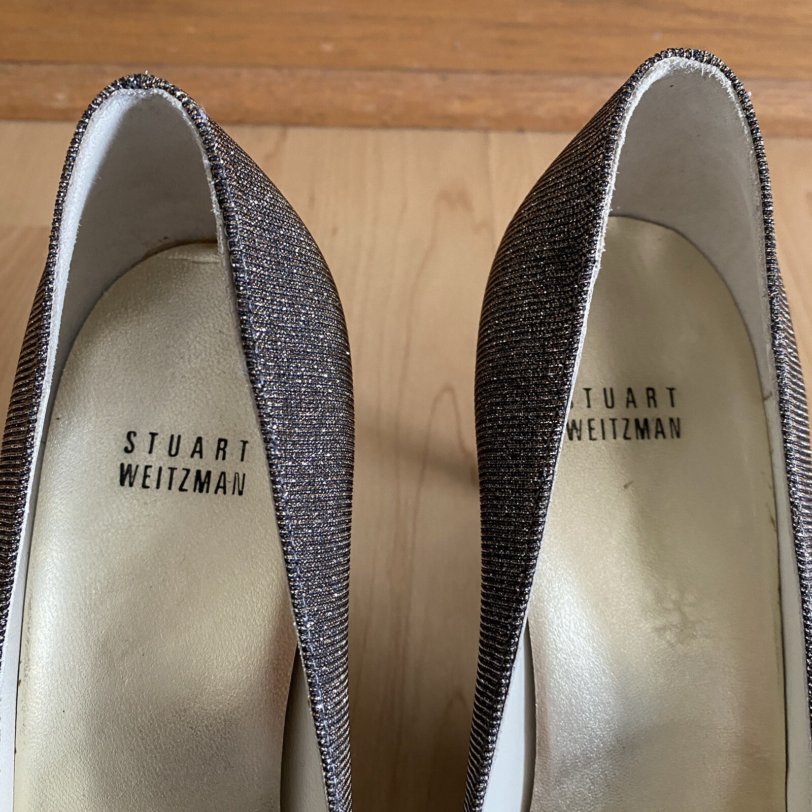 Stuart Weitzman Bowover Pyrite Nocturn Shimmery Peep Toe Heels Pumps, Size 9