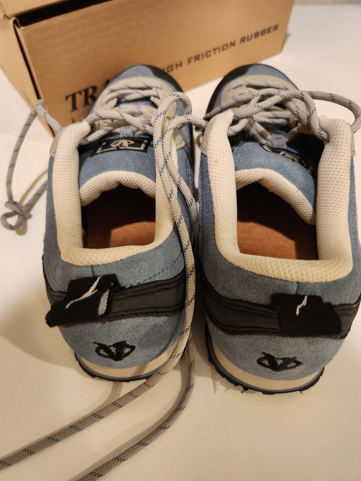 Evolv Quest AF Approach Shoes – Blue – Women 8.5 / Men 7 • New w/ Box • Outdoor
