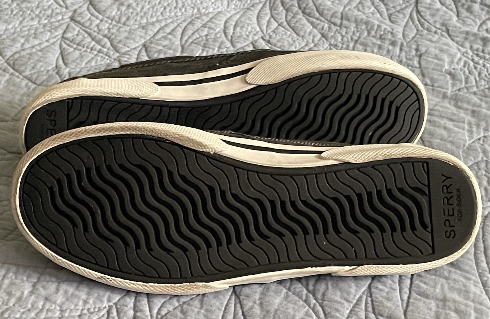 Sperry Pier Wave BT Twll DarkGrey/Black Slip-OnWomen’s Size 8
