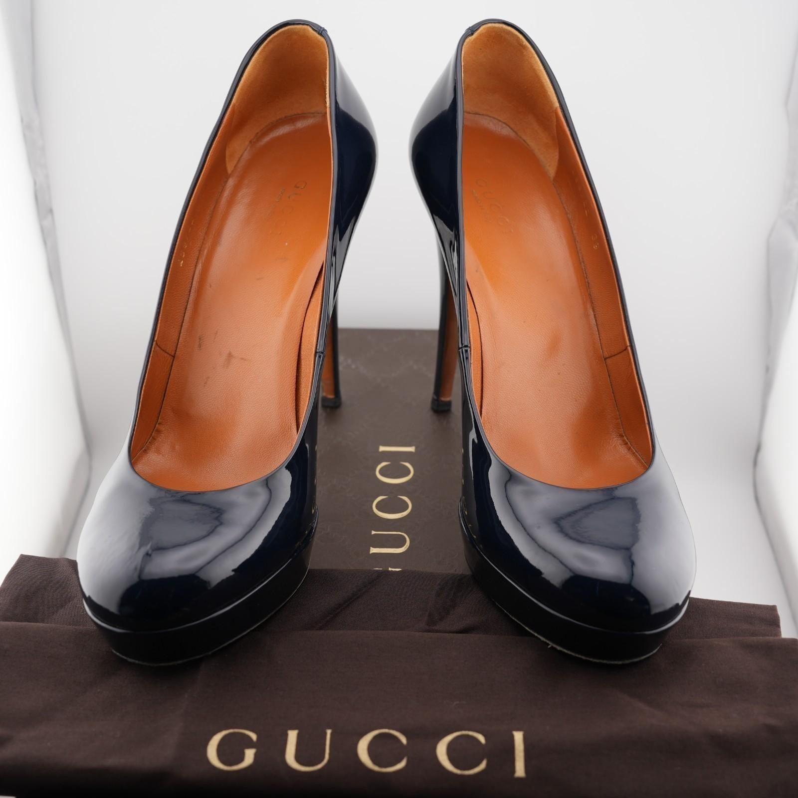 Gucci Blue Patent Leather Round Toe Pumps Heels US 9