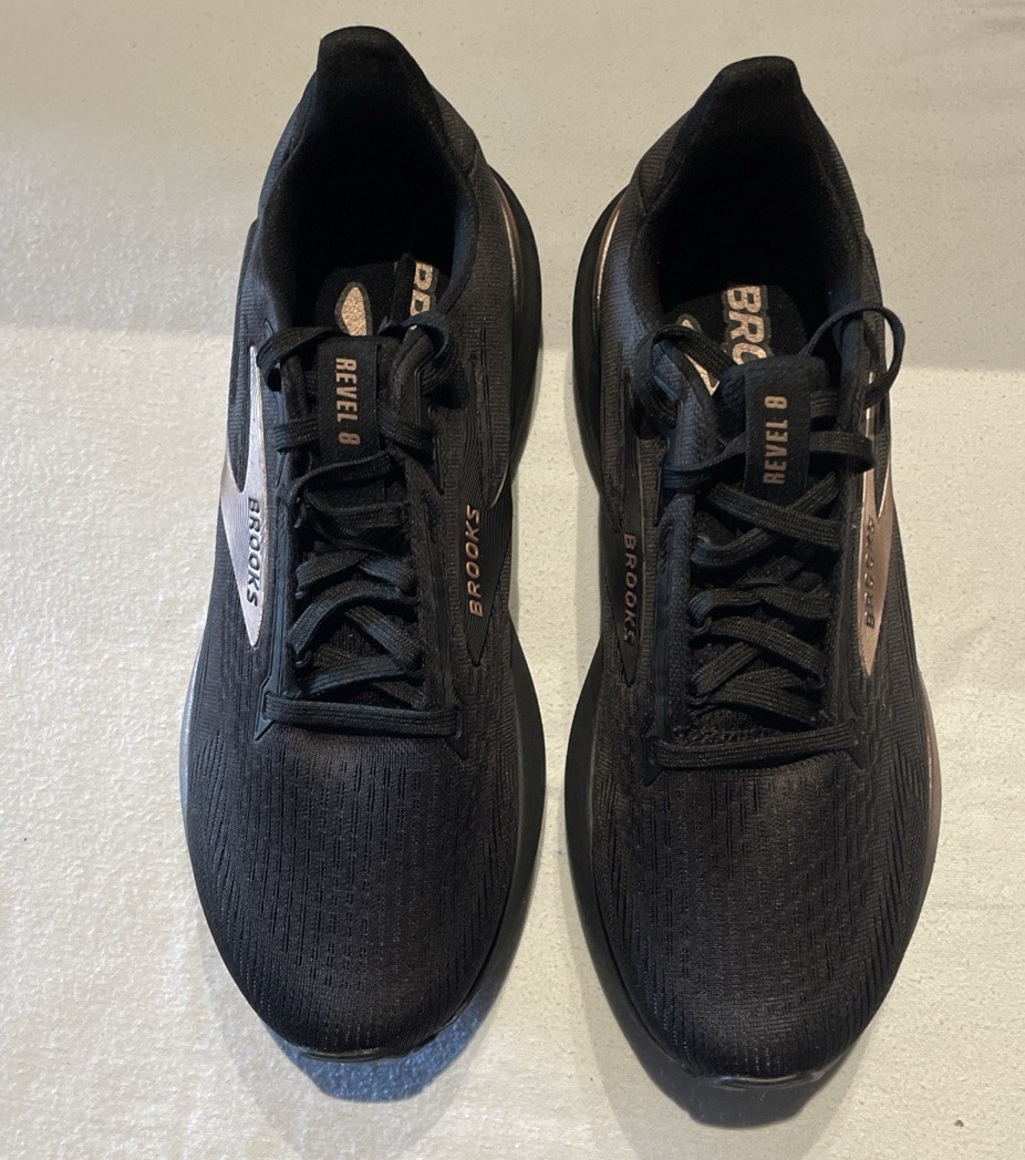 Brooks Revel 8 Women’s Size 6.5 Black/Rose Gold Running Shoes