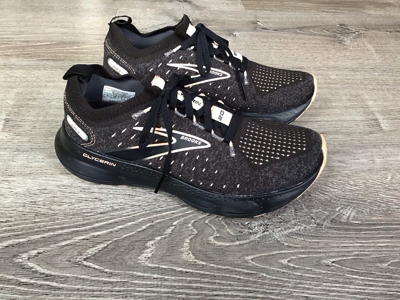 Brooks Glycerin Stealthfit 20 Womens 7 B Shoes Black Coral Running 1203721B026