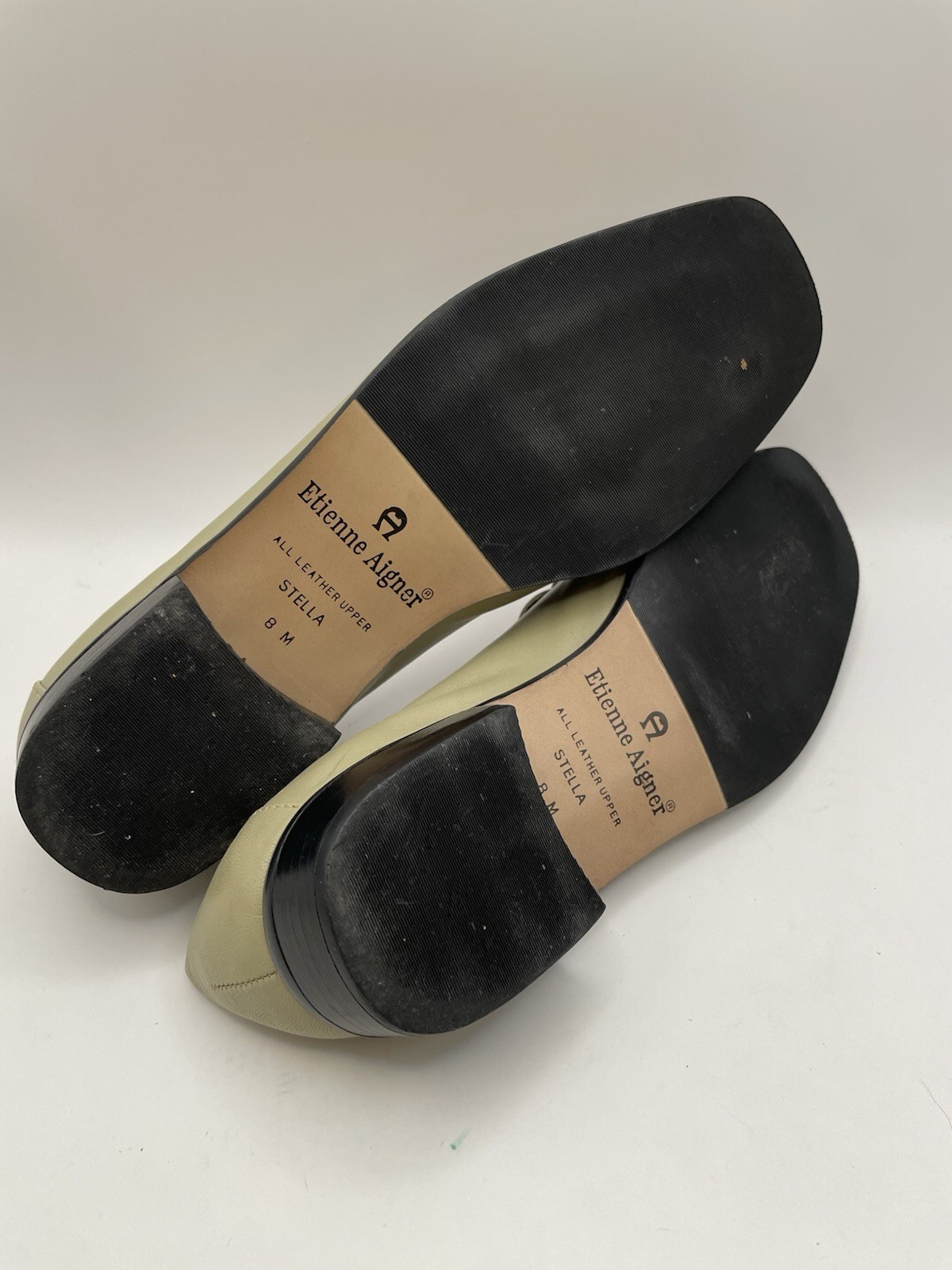 Etienne Aigner Loafers 8 M Pistachio Leather Vintage 90s Classic STELLA