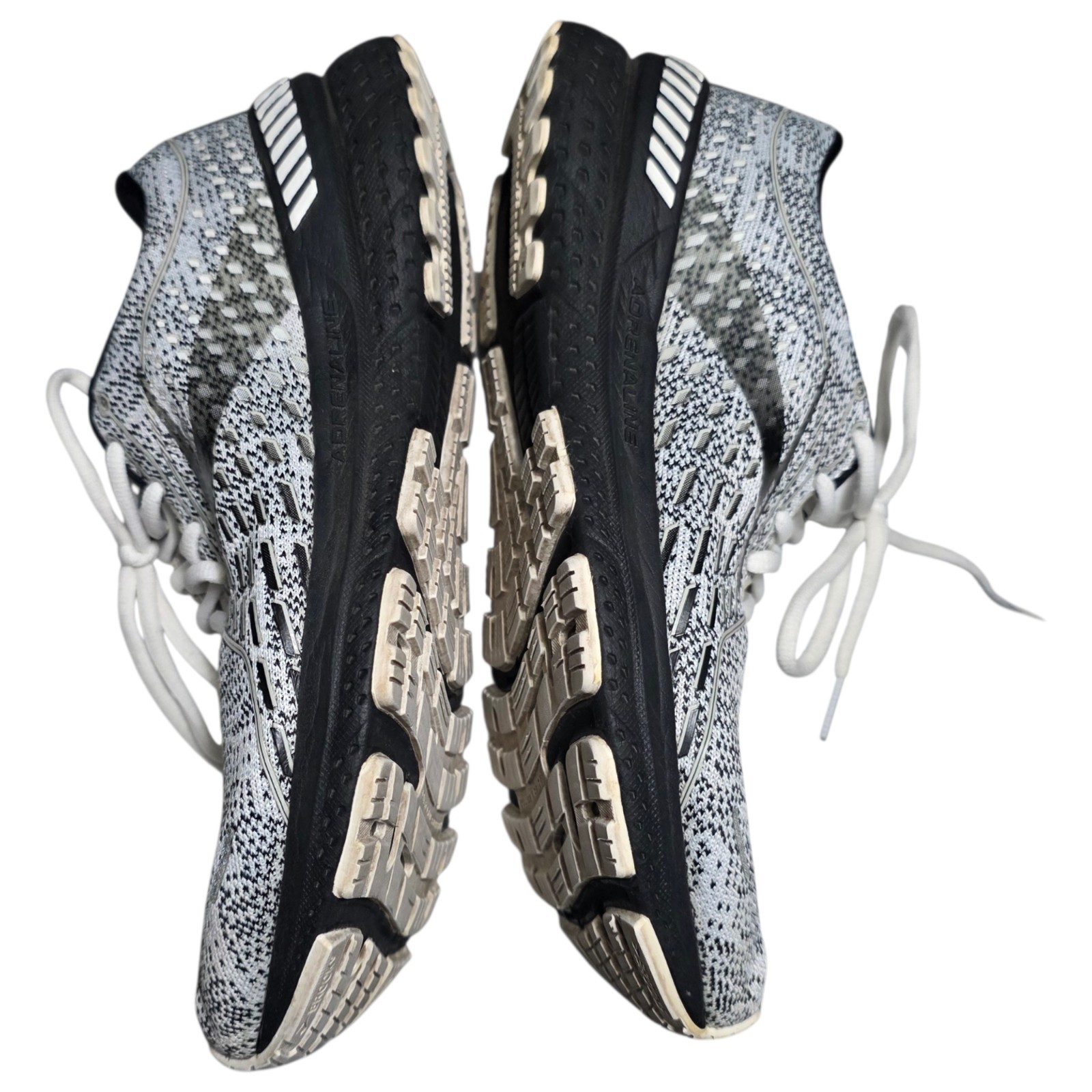 Brooks Adrenaline GTS 21 Womens 10 Gray Running Shoes Sneakers 1203291B135