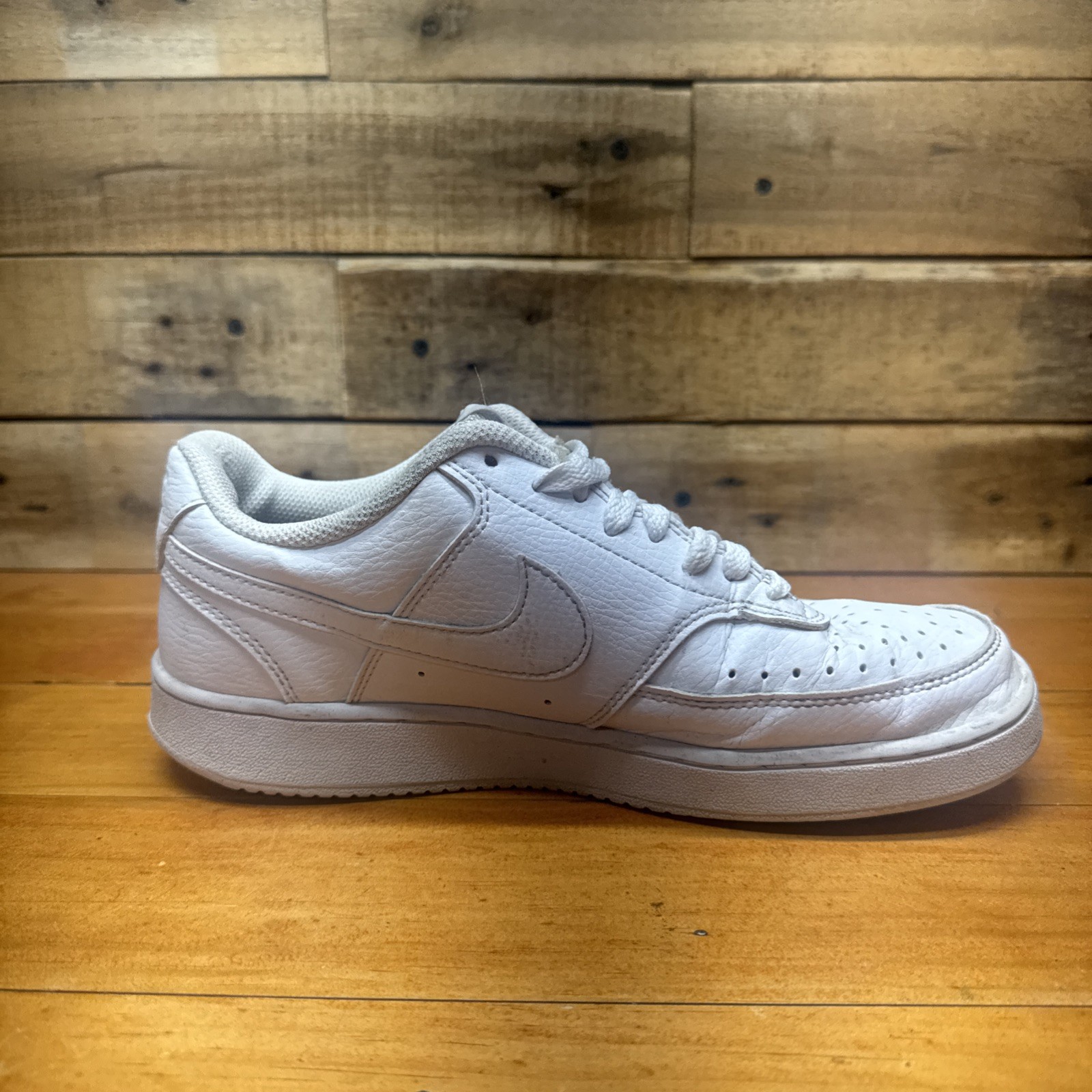 NEW Nike Court Vision Low Next Nature Triple White DH3158-100 Womens Size 8