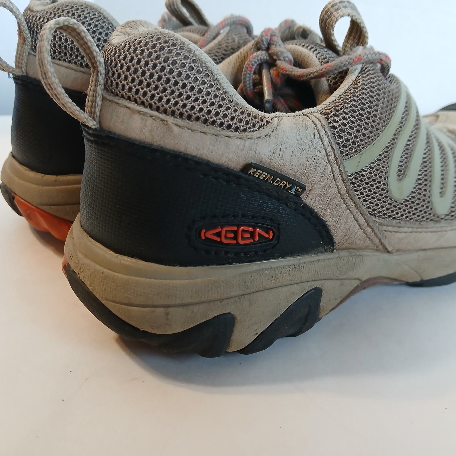 Keen Size 7 Dry Verdi Hiking Shoes Walking Womens