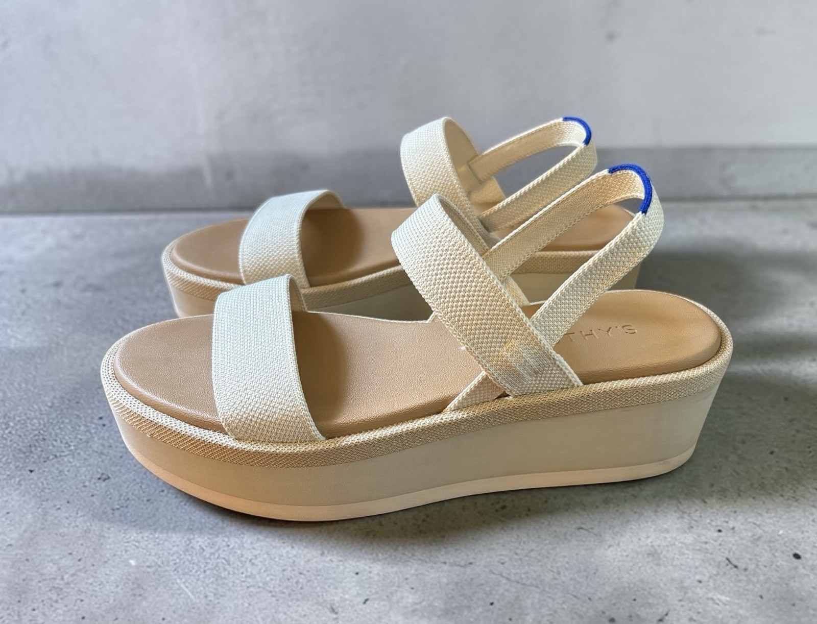 ROTHY’s PLATFORM SANDAL Cream SIZE 8.5 Comfortable Fabric Lightweight Heel 2.5in