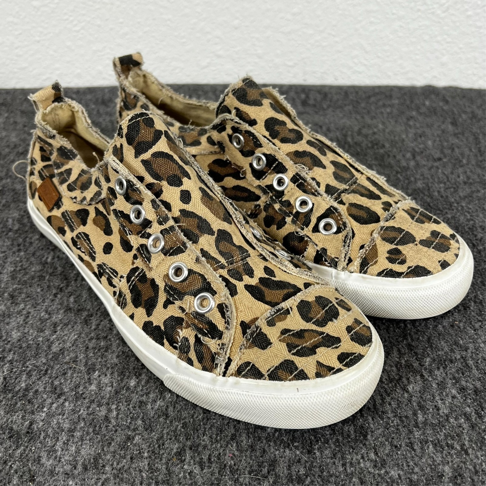 Corkys Babalu Leopard Print Sneakers Shoes Women’s 9 Slip On Low Top