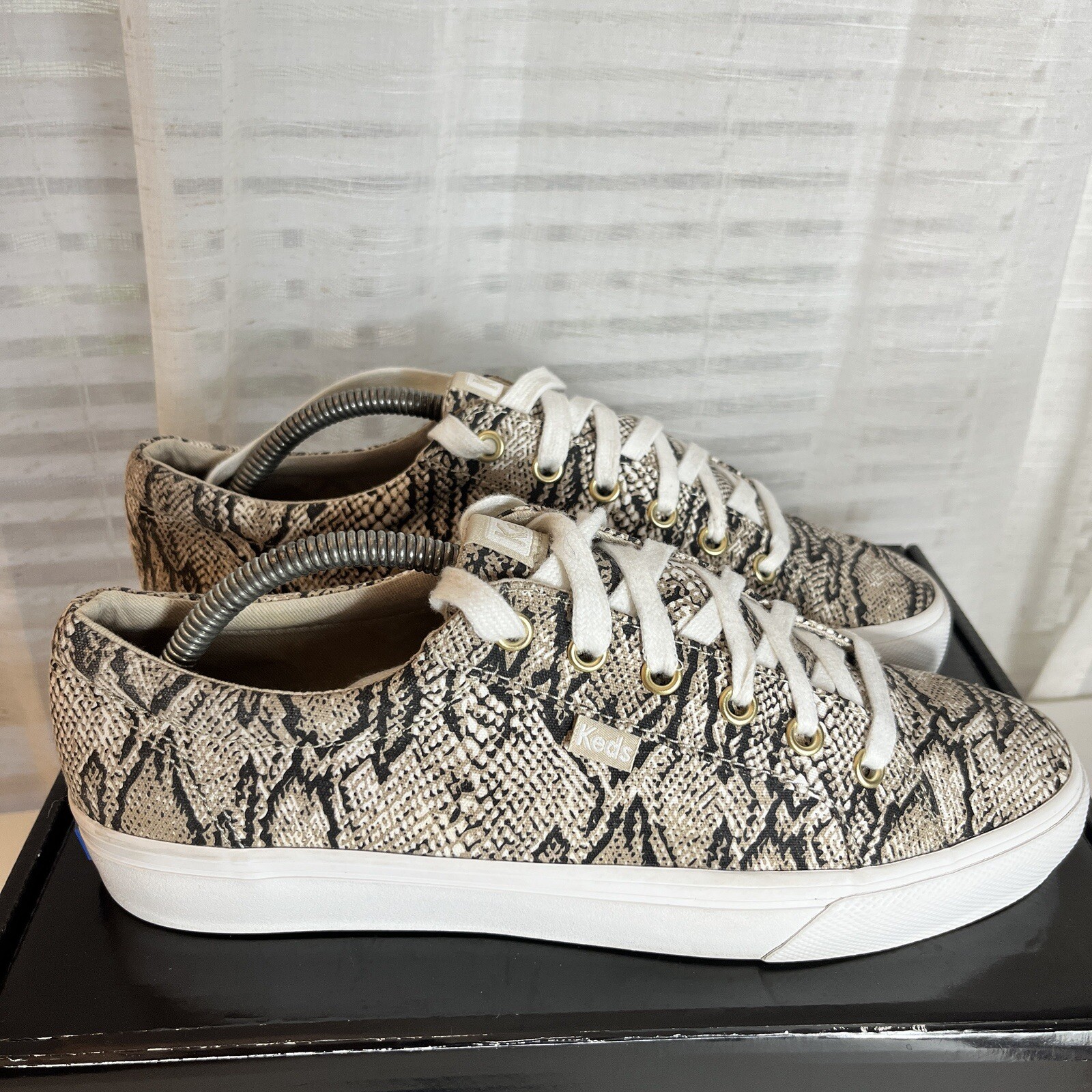 Keds Jump Kick Sneakers Womens Size 9.5 Python Snake Print Canvas Lace Up EUC!