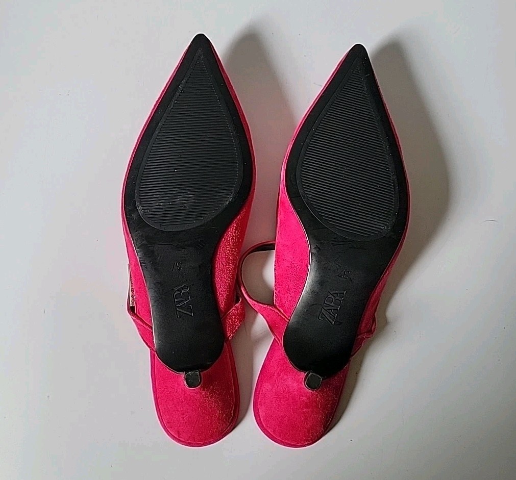 Zara Kitten Heel Point Toe Mules 7 Fuschia Pink Suede Chic Effortless Feminine