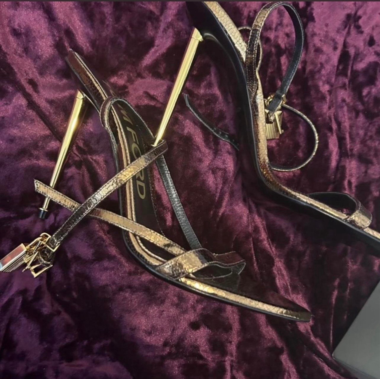 TOM FORD Women’s Gold Strappy Padlock Ankle Strap Pointed Stiletto EU 39