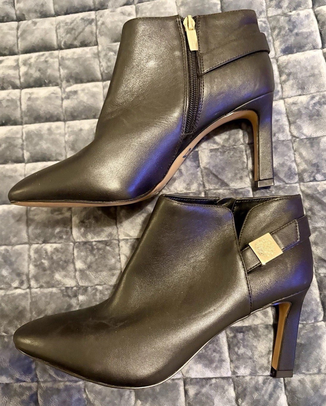 Vince Camuto Lokare Black Leather Ankle Booties Heels Sz 10M
