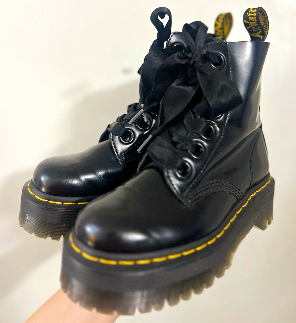 Dr. Martens Molly Black Platform Lace-Up Ankle Boots Women’s US 6 EU 37