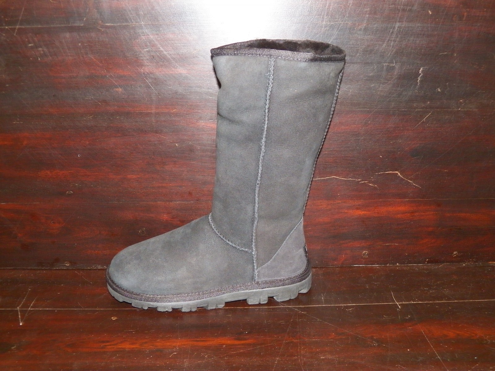 New Womens UGG Essential Tall Black Sheepskin Warm Winter Boots Rugged Heel