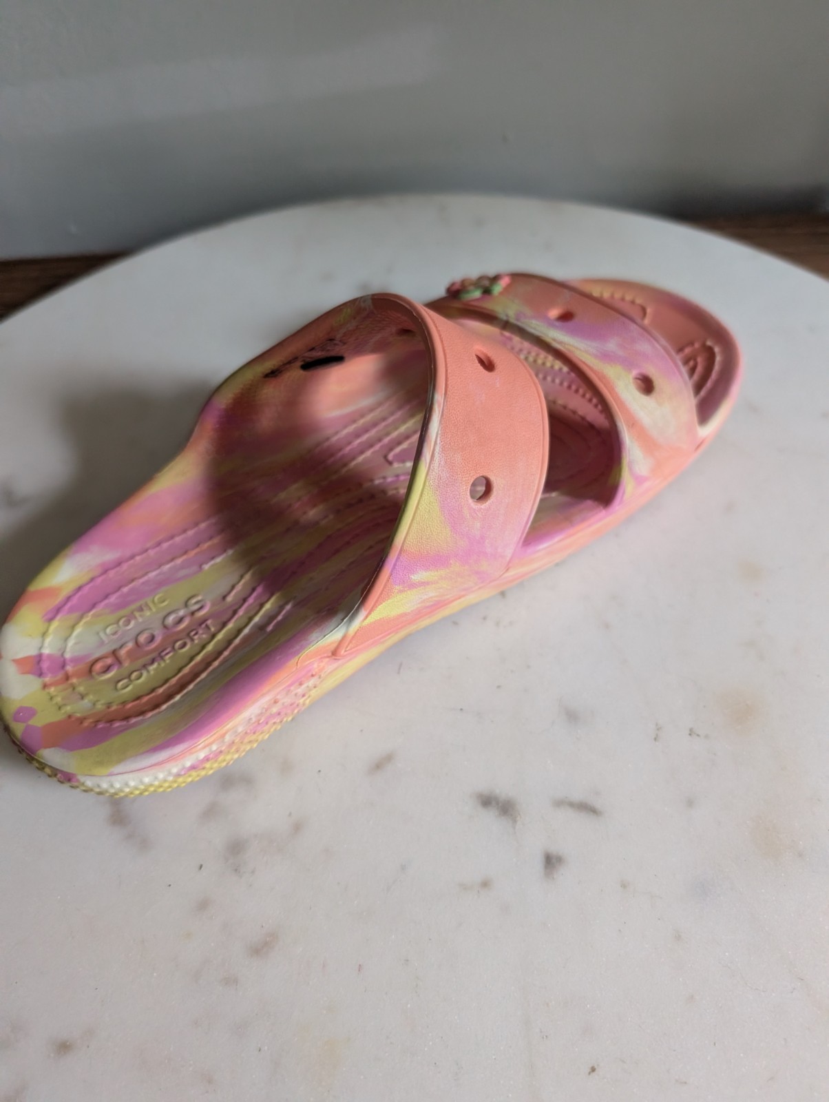 Crocs Iconic Comfort Women’s Slide Sandals Pink Yellow Marble Jibbitz Size W7
