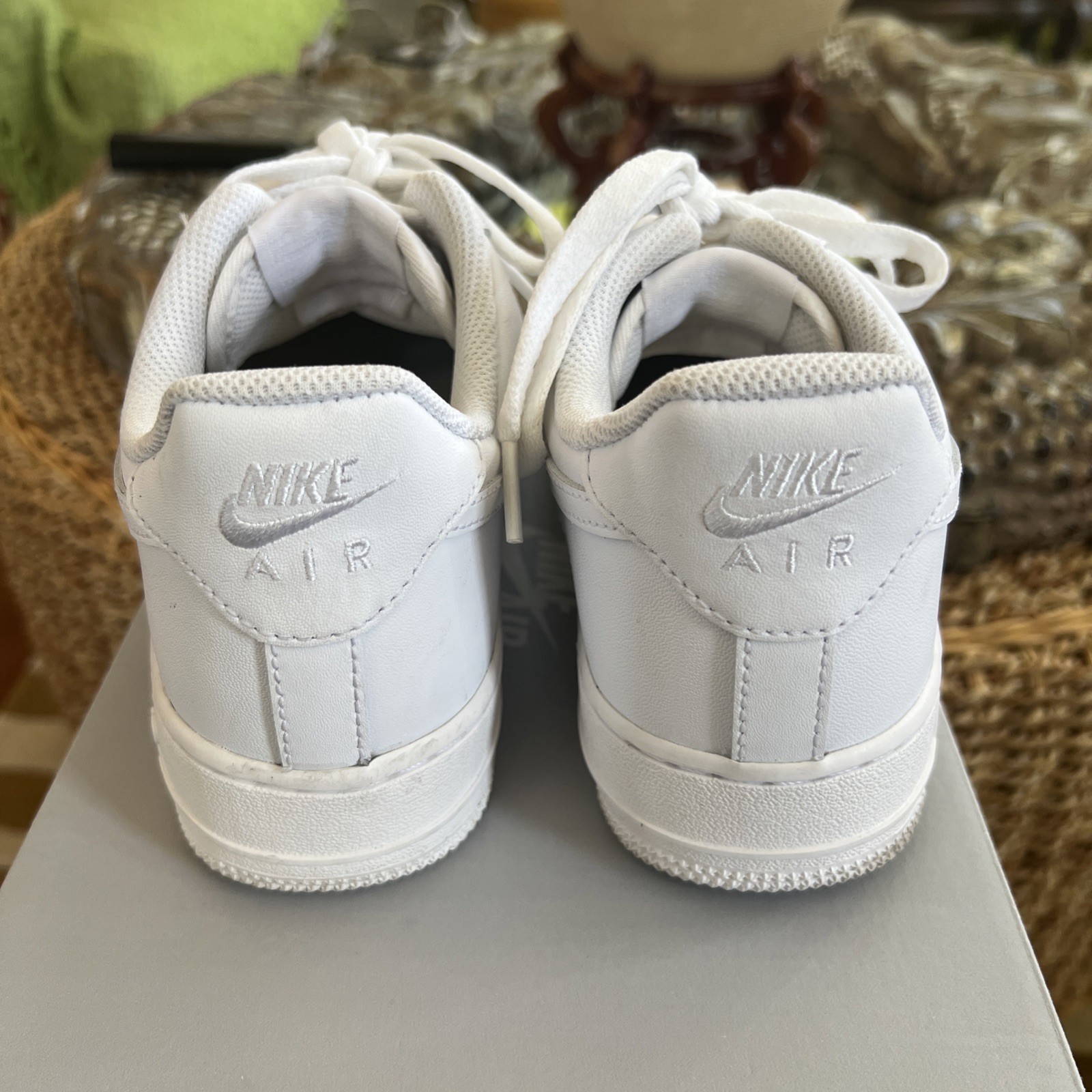 Size 8.5 – Nike Air Force 1 Low White 2018 DD8959-100 W. Womens