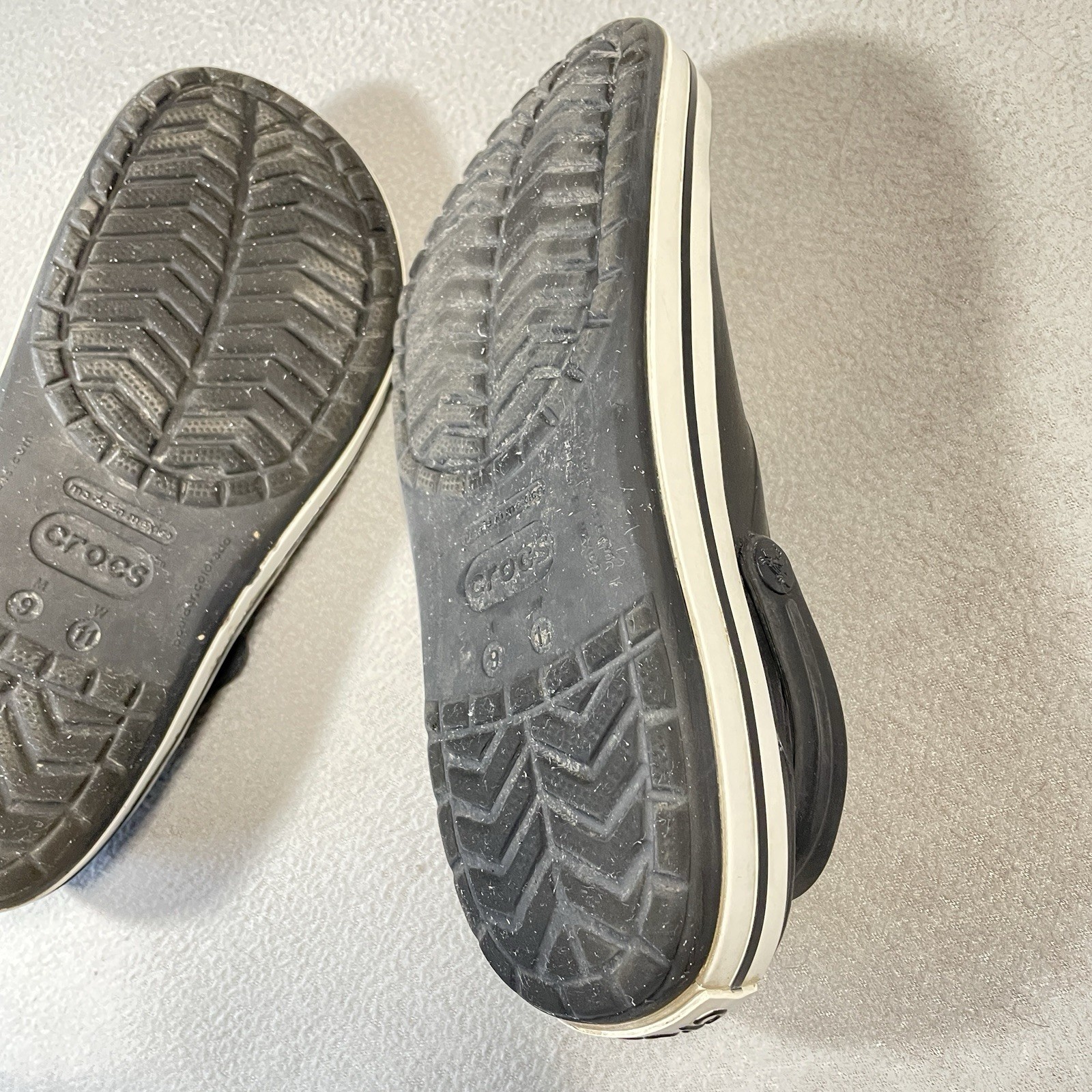 Crocs Size 9M 11W Sandals Crocband Clog Black Shoes Beach Outdoor Unisex