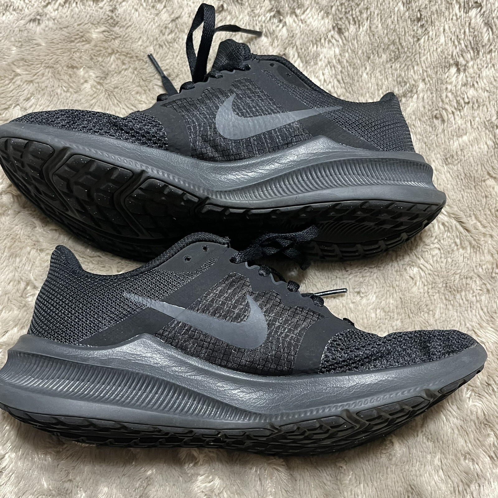 Nike Downshifter 11 Running Shoes Black Athletic Sneaker CW3413-003 Women Sz 6.5