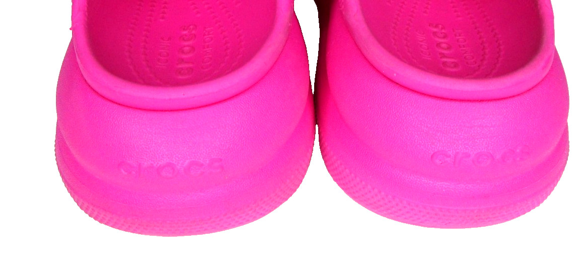 Crocs Classic Mega Crush Platform Clog Pink Women’s Size 7~w/Removeable Charms