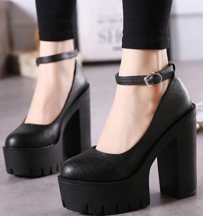 Womens Leather Summer Round Toe Buckle Straps Platform High Block Heels Sandals